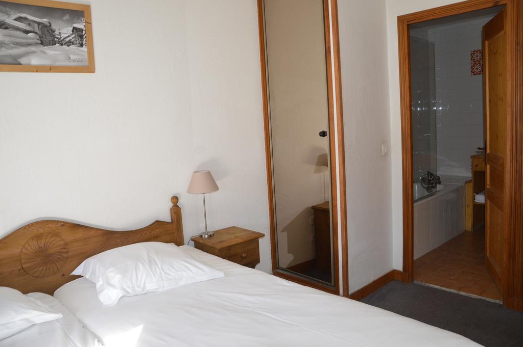 Madame Vacances Residence Alpina Lodge Val-dʼIsère エクステリア 写真