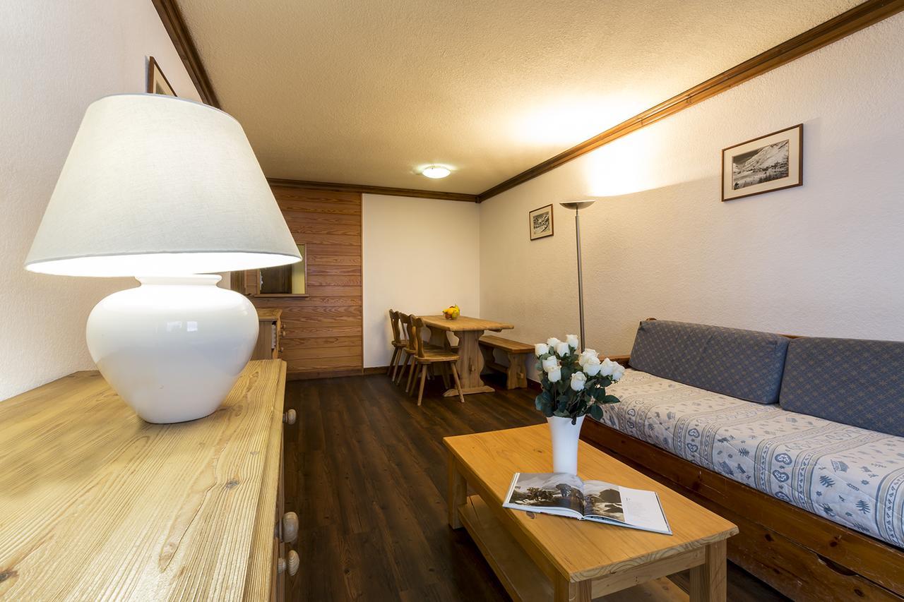 Madame Vacances Residence Alpina Lodge Val-dʼIsère エクステリア 写真