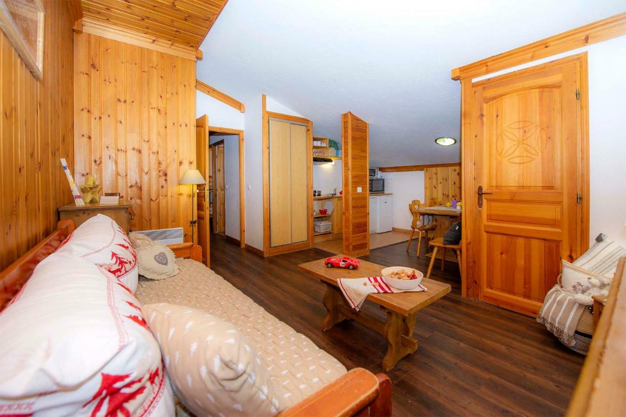 Madame Vacances Residence Alpina Lodge Val-dʼIsère エクステリア 写真
