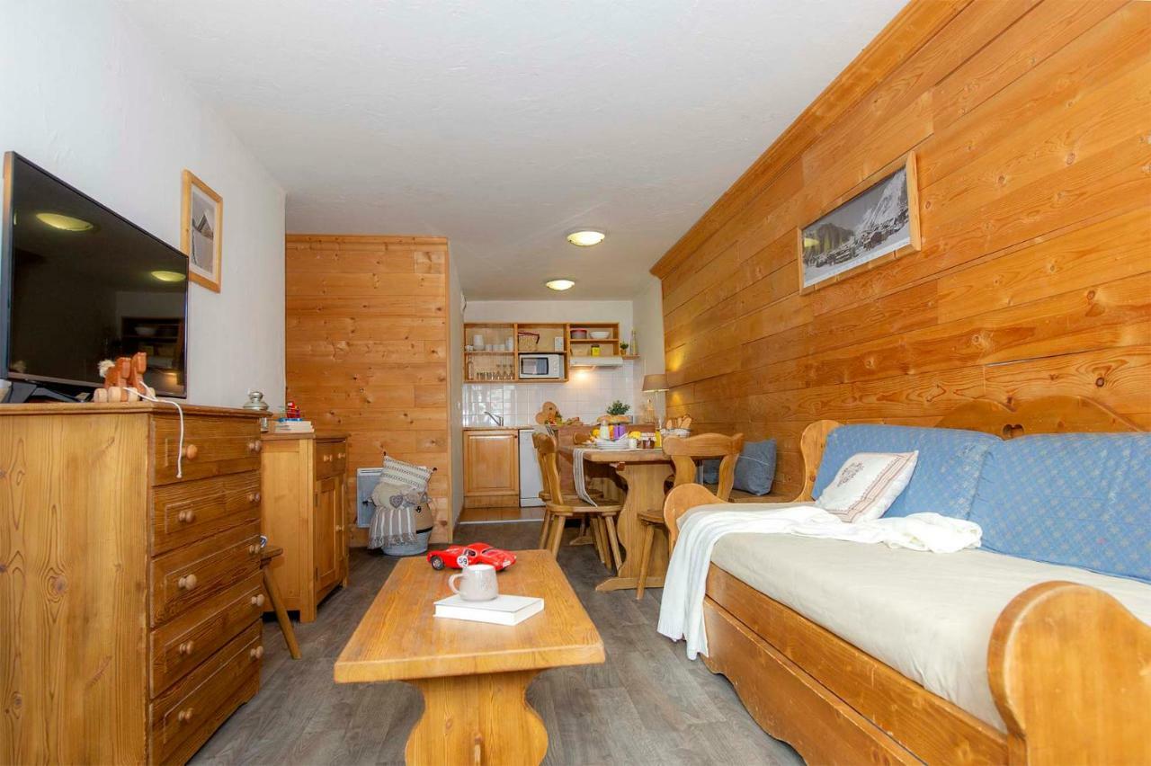 Madame Vacances Residence Alpina Lodge Val-dʼIsère エクステリア 写真